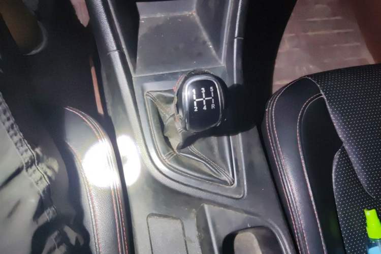 Used Chery Arrizo 5 2017 1.5L Manual Lingchao Edition Gear Lever