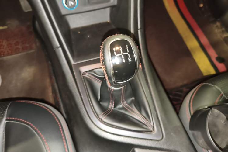 Used Chery Arrizo 5 2017 1.5L Manual Lingchao Edition Gear Lever