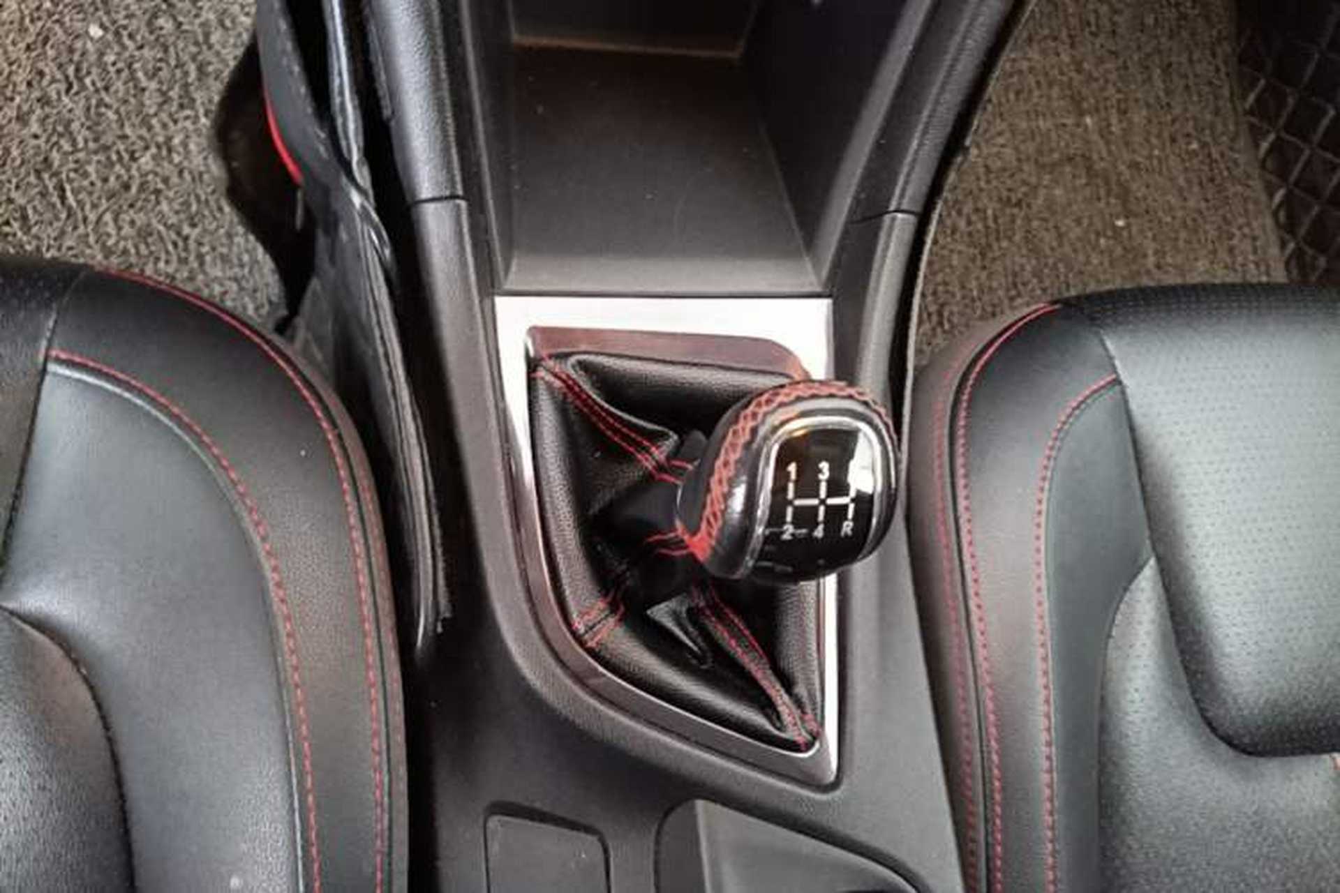 Used Chery Arrizo 5 2017 1.5L Manual Lingchao Edition Gear Lever