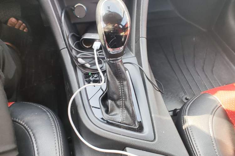 Used Chery Arrizo 5 2017 1.5L CVT Fashion Edition Gear Lever
