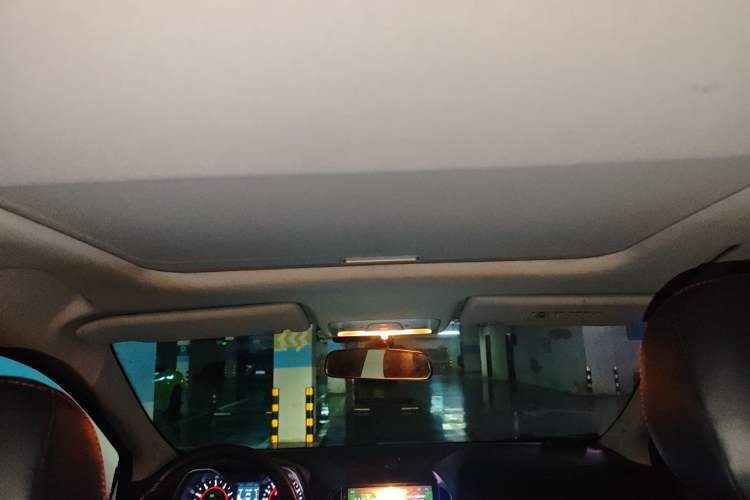 Used Chery Arrizo 5 2017 1.5L CVT Trendsetting Edition Headliner