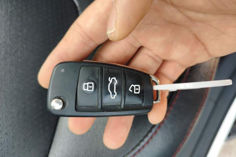 Used Chery Arrizo 5 2017 1.5L Manual Lingchao Edition Interior 1