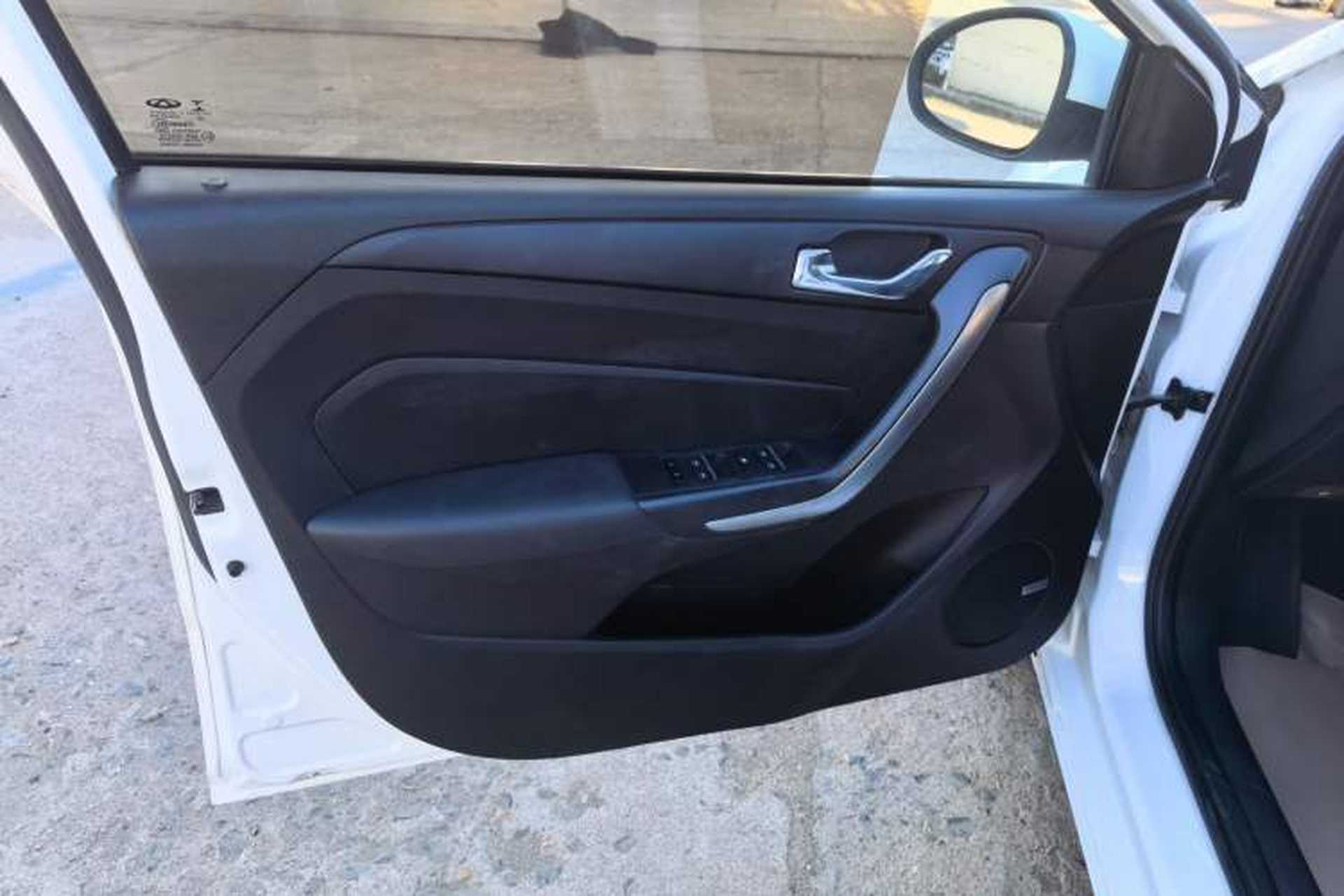 Used Chery Arrizo 5 2017 1.5L Manual Lingchao Edition Interior 1