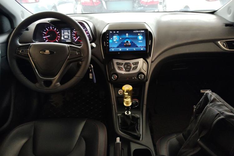 Used Chery Arrizo 5 2017 1.5L Manual Lingchao Edition Interior 2