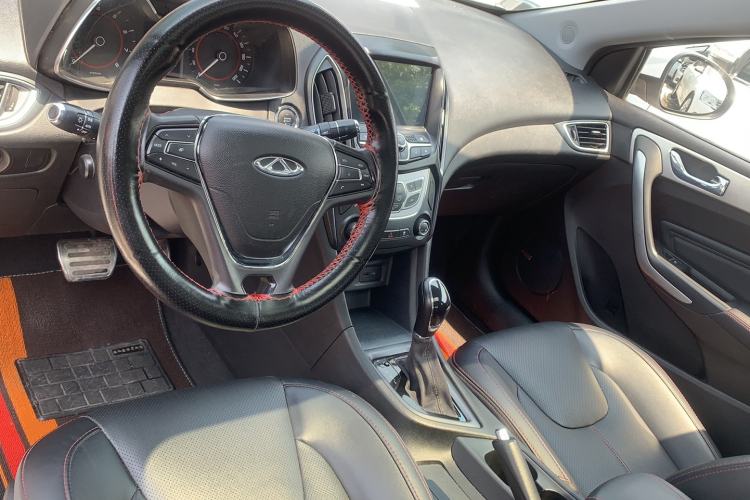 Used Chery Arrizo 5 2017 1.5L CVT Deluxe Edition Interior 2