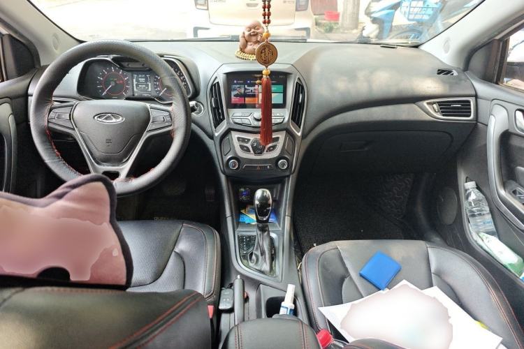 Used Chery Arrizo 5 2017 1.5L CVT Deluxe Edition Interior 2