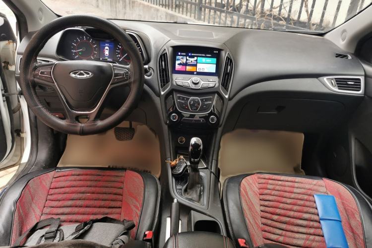 Used Chery Arrizo 5 2017 SPORT 1.5T CVT Prestige Edition Interior 2