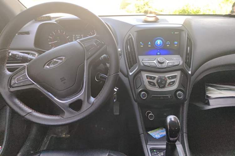 Used Chery Arrizo 5 2017 1.5L CVT Luxury Edition Interior 2