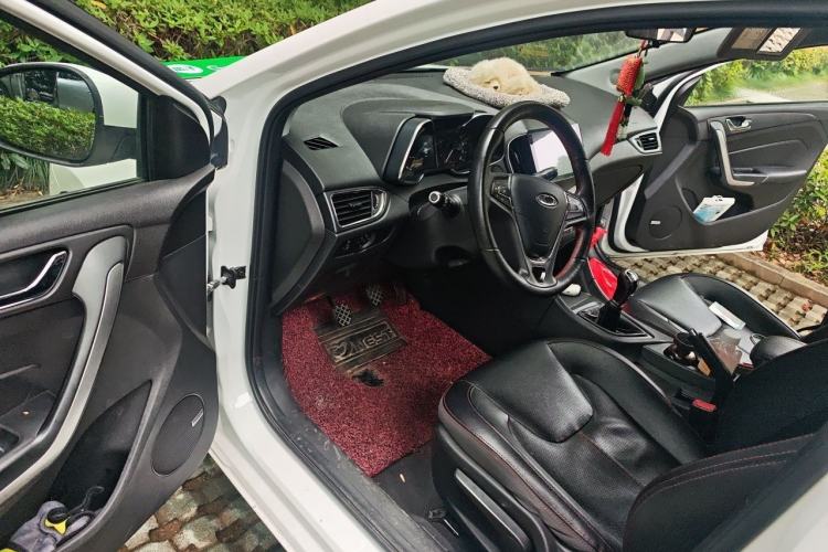 Used Chery Arrizo 5 2017 1.5L Manual Lingchao Edition Interior 3