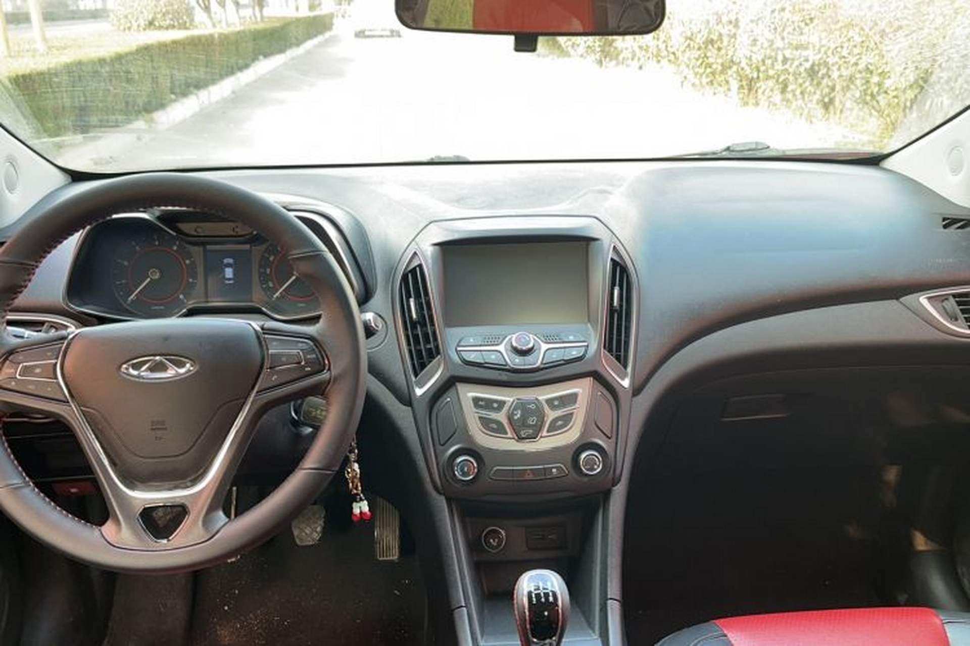 Used Chery Arrizo 5 2017 1.5L Manual Fashion Edition Interior 3
