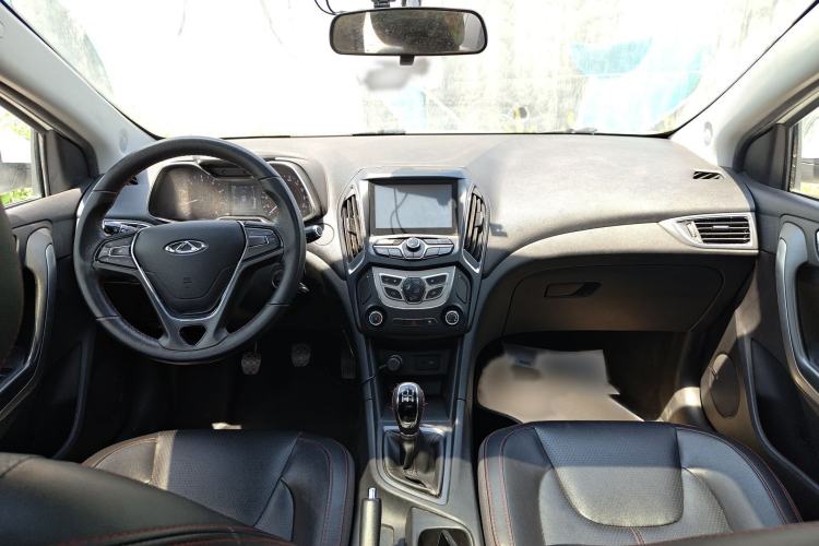 Used Chery Arrizo 5 2017 1.5L Manual Lingchao Edition Interior 4