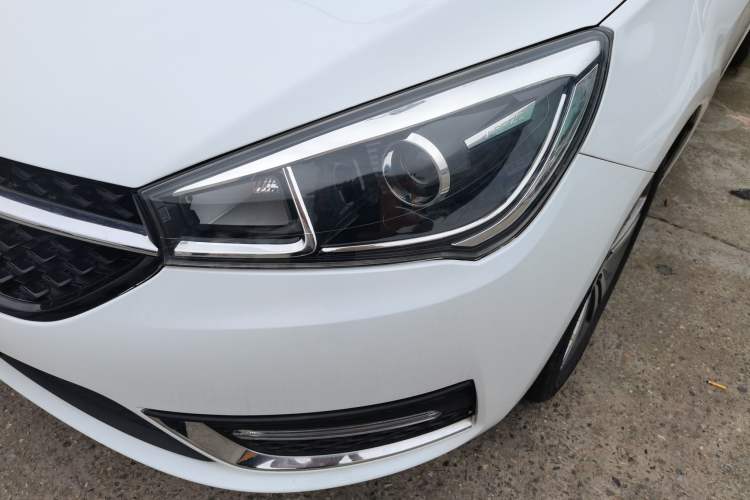 Used Chery Arrizo 5 2017 1.5L Manual Luxury Edition Left Front Headlight