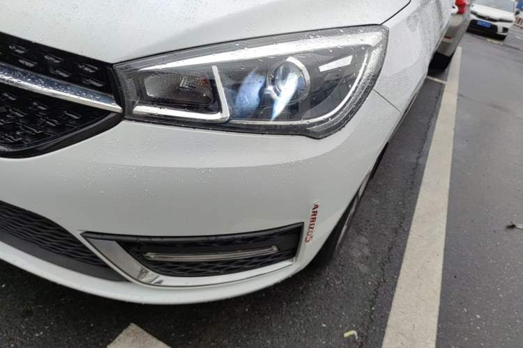 Used Chery Arrizo 5 2017 1.5L CVT Trendsetting Edition Left Front Headlight