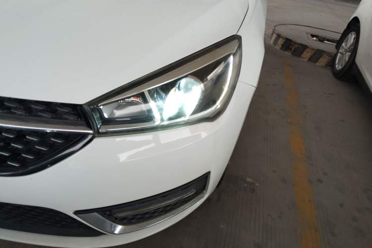 Used Chery Arrizo 5 2017 1.5L Manual Lingchao Edition Left Front Headlight