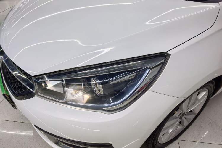 Used Chery Arrizo 5 2017 1.5L CVT Trendsetting Edition Left Front Headlight