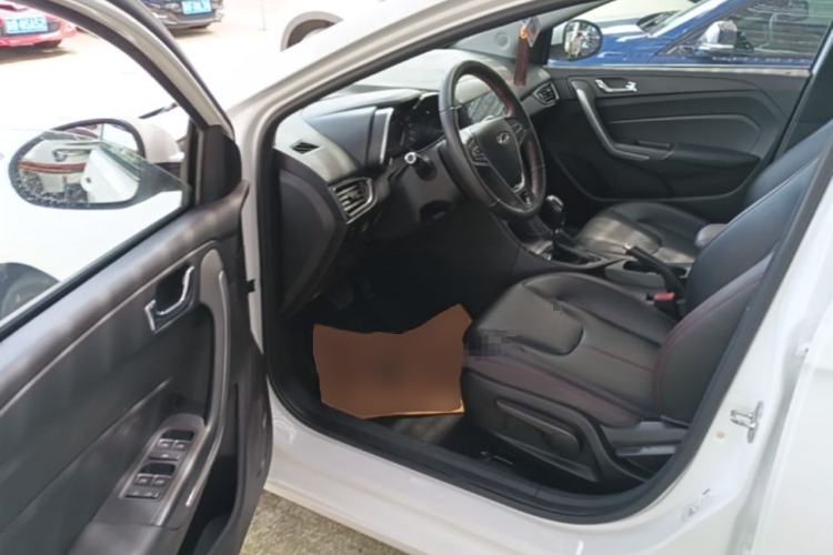 Used Chery Arrizo 5 2017 1.5L CVT Trendsetting Edition Left Front Seat