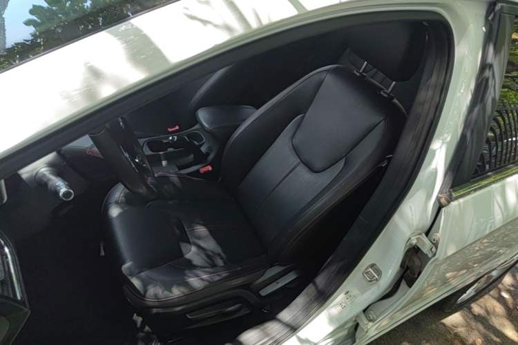 Used Chery Arrizo 5 2017 1.5L Manual Lingchao Edition Left Front Seat