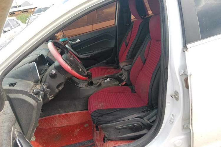 Used Chery Arrizo 5 2017 1.5L Manual Lingchao Edition Left Front Seat