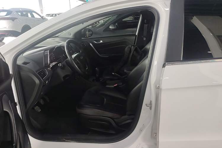 Used Chery Arrizo 5 2017 1.5L Manual Lingchao Edition Left Front Seat