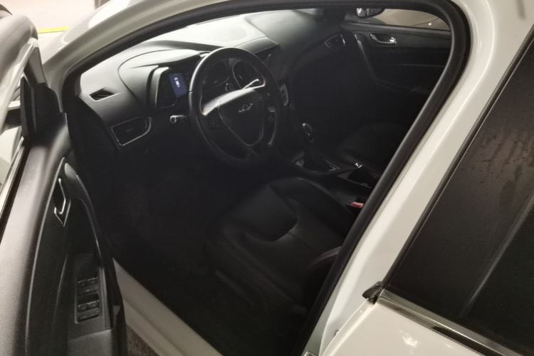 Used Chery Arrizo 5 2017 1.5L CVT Trendsetting Edition Left Front Seat