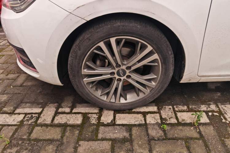 Used Chery Arrizo 5 2017 1.5L Manual Luxury Edition Left Front Wheel Hub