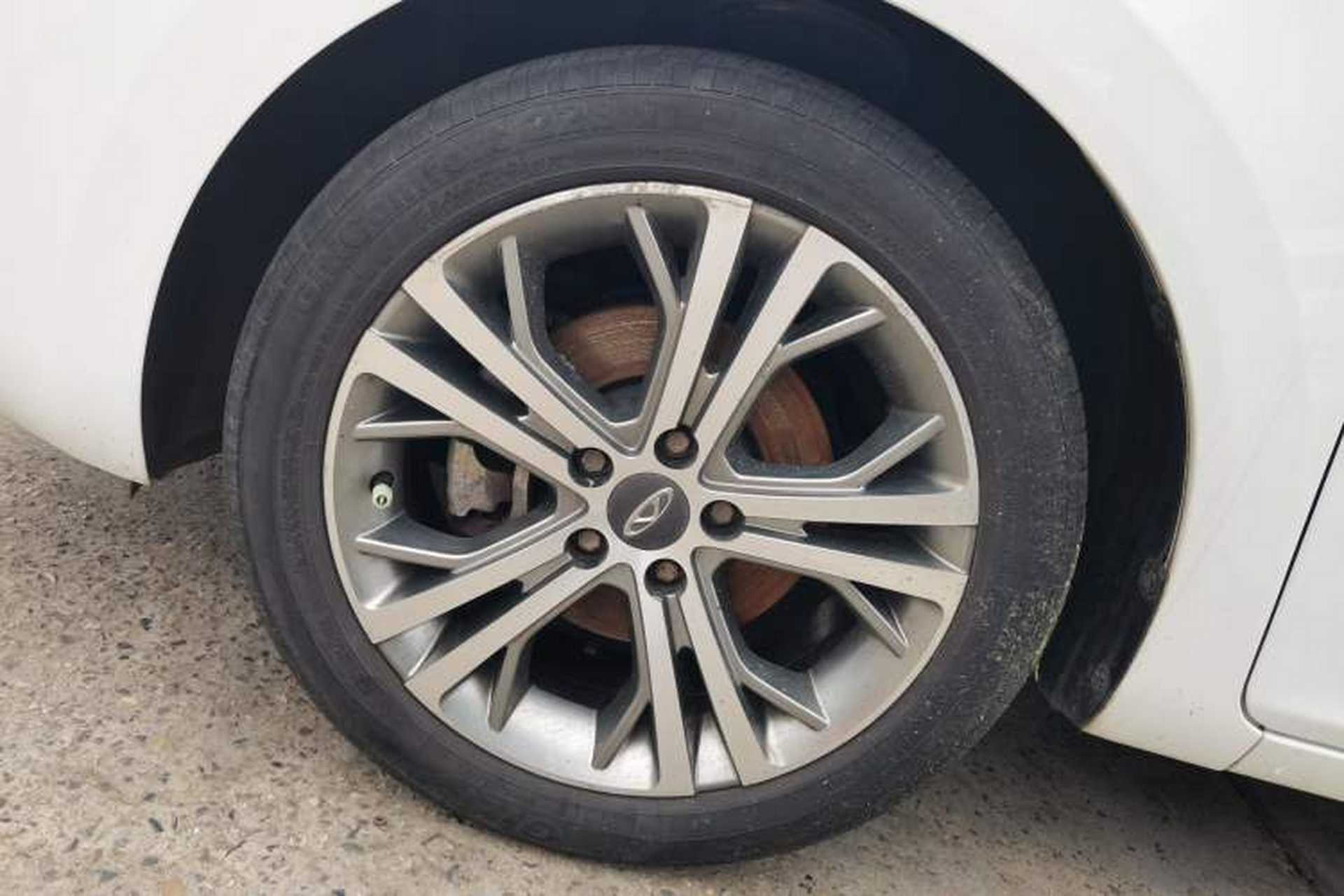 Used Chery Arrizo 5 2017 1.5L Manual Luxury Edition Left Front Wheel Hub