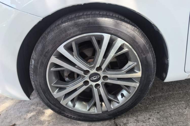 Used Chery Arrizo 5 2017 SPORT 1.5T Manual Luxury Edition Left Front Wheel Hub