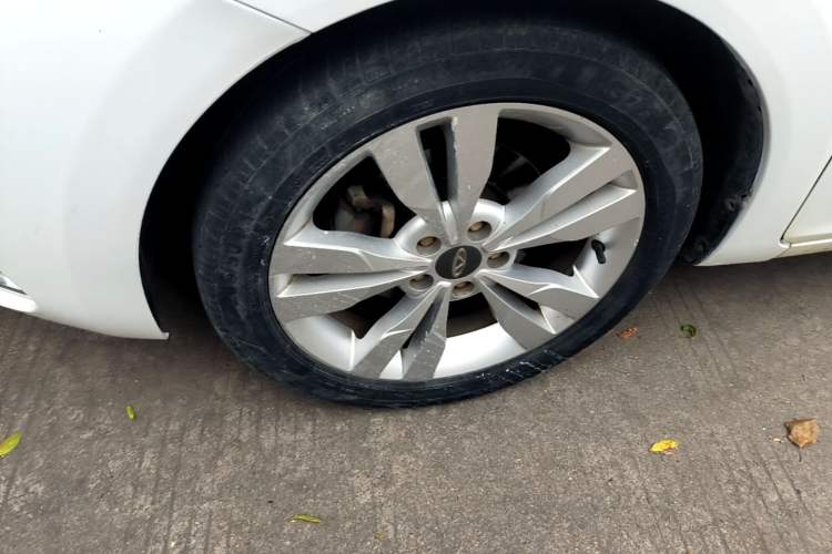 Used Chery Arrizo 5 2017 1.5L Manual Lingchao Edition Left Front Wheel Hub
