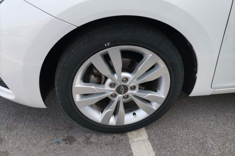 Used Chery Arrizo 5 2017 1.5L Manual Lingchao Edition Left Front Wheel Hub