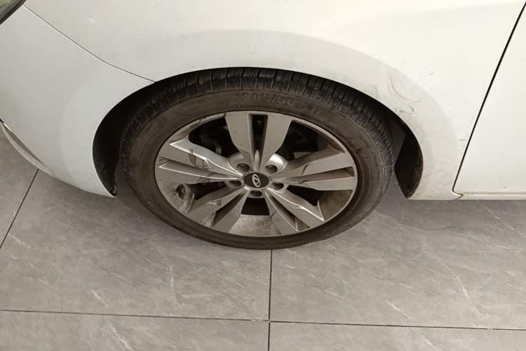 Used Chery Arrizo 5 2017 1.5L Manual Lingchao Edition Left Front Wheel Hub