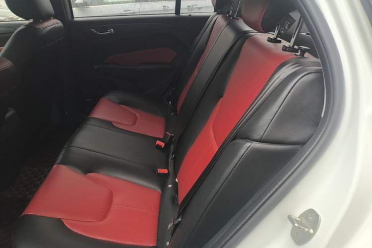 Used Chery Arrizo 5 2017 SPORT 1.5T Manual Fashion Edition Left Rear Seat