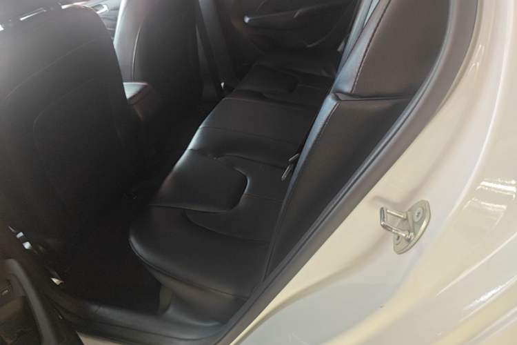 Used Chery Arrizo 5 2017 1.5L Manual Lingchao Edition Left Rear Seat