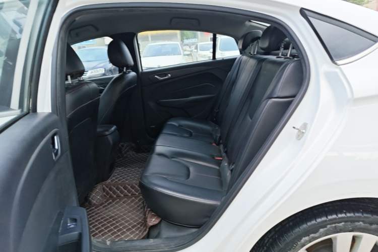 Used Chery Arrizo 5 2017 1.5L Manual Lingchao Edition Left Rear Seat