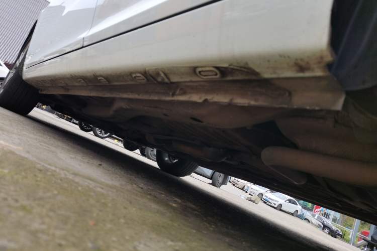 Used Chery Arrizo 5 2017 1.5L Manual Luxury Edition Left Side Sill