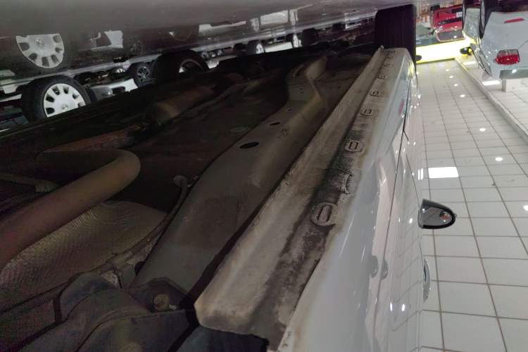 Used Chery Arrizo 5 2017 1.5L Manual Lingchao Edition Left Side Sill