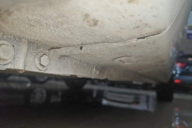 Used Chery Arrizo 5 2017 1.5L CVT Trendsetting Edition Left Side Sill