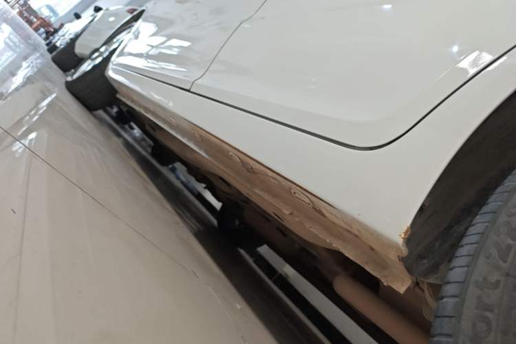 Used Chery Arrizo 5 2017 1.5L Manual Lingchao Edition Left Side Sill