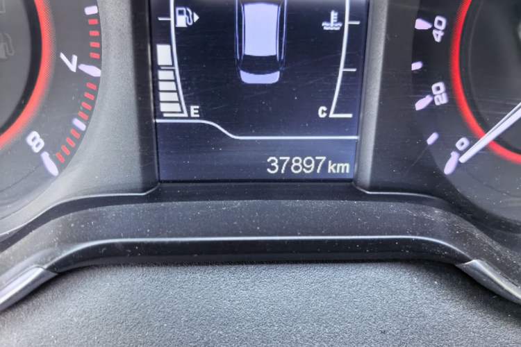 Used Chery Arrizo 5 2017 1.5L Manual Fashion Edition Odometer Close Up