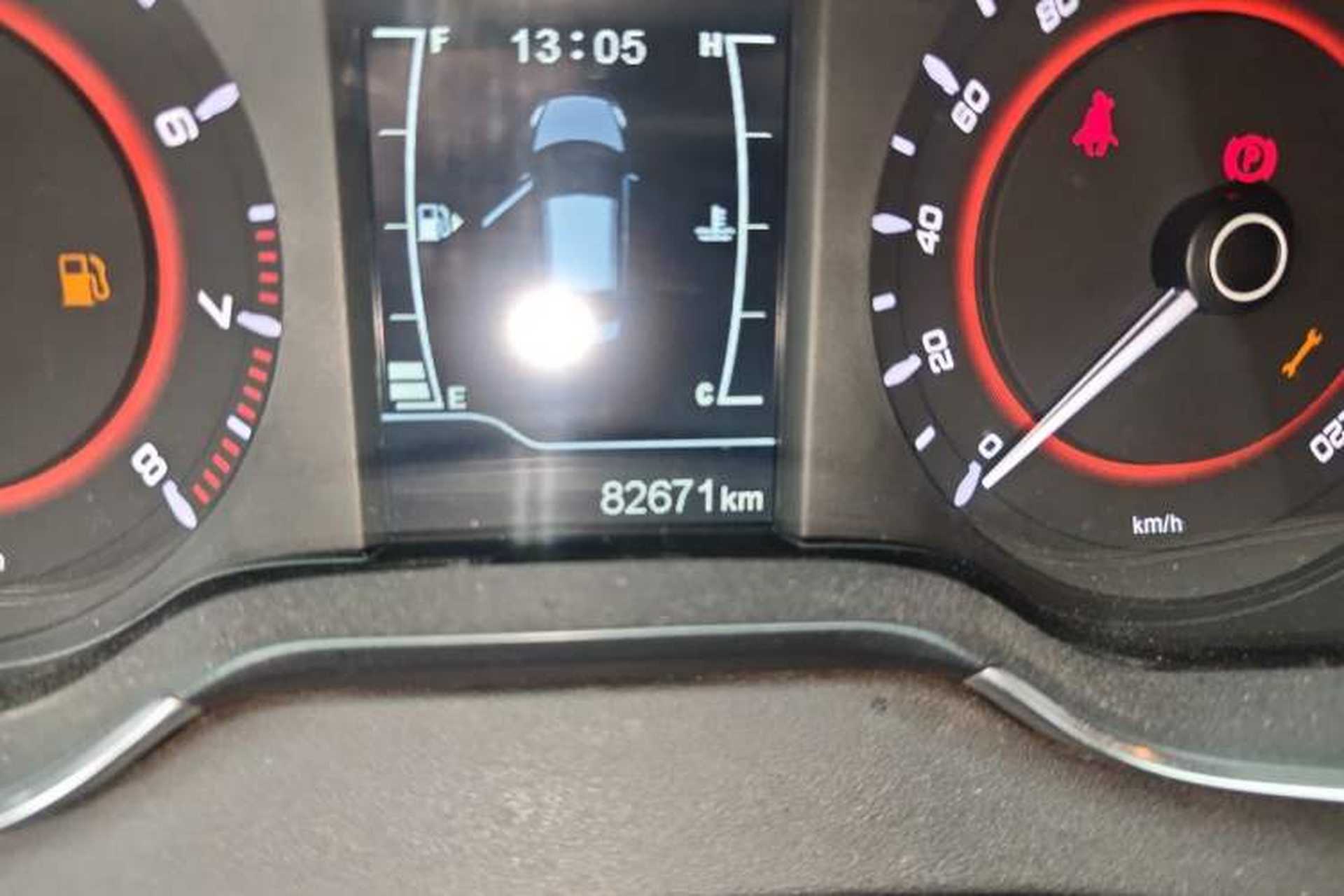 Used Chery Arrizo 5 2017 1.5L Manual Lingchao Edition Odometer Close Up