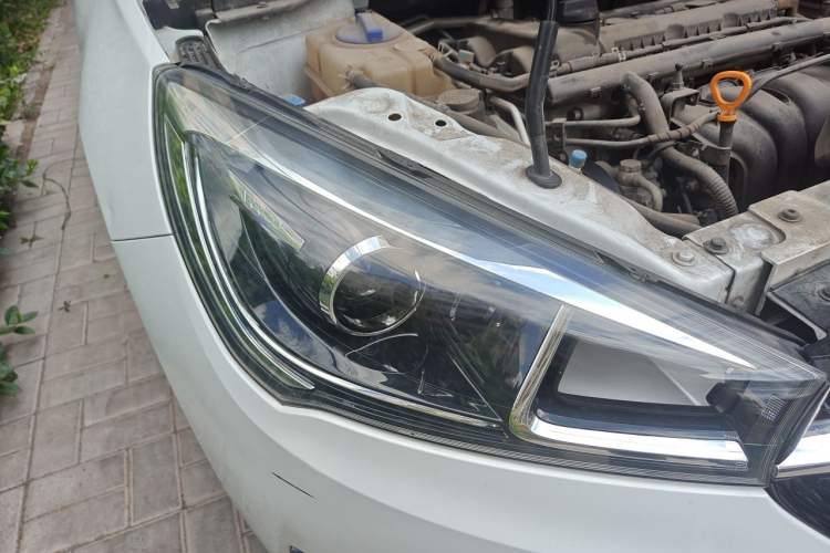 Used Chery Arrizo 5 2017 1.5L Manual Luxury Edition Right Front Headlight