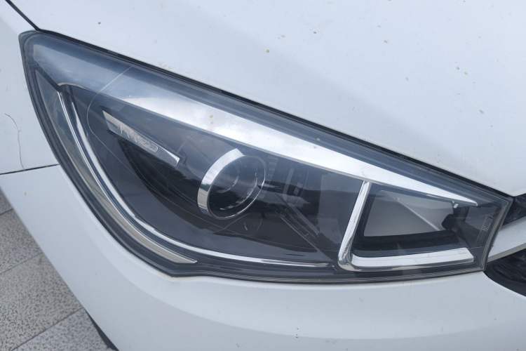 Used Chery Arrizo 5 2017 SPORT 1.5T CVT Luxury Edition Right Front Headlight