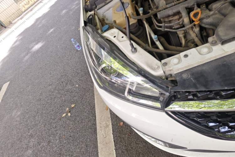 Used Chery Arrizo 5 2017 1.5L Manual Luxury Edition Right Front Headlight