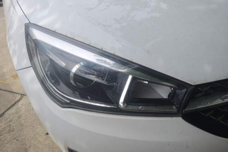 Used Chery Arrizo 5 2017 1.5L CVT Trendsetting Edition Right Front Headlight