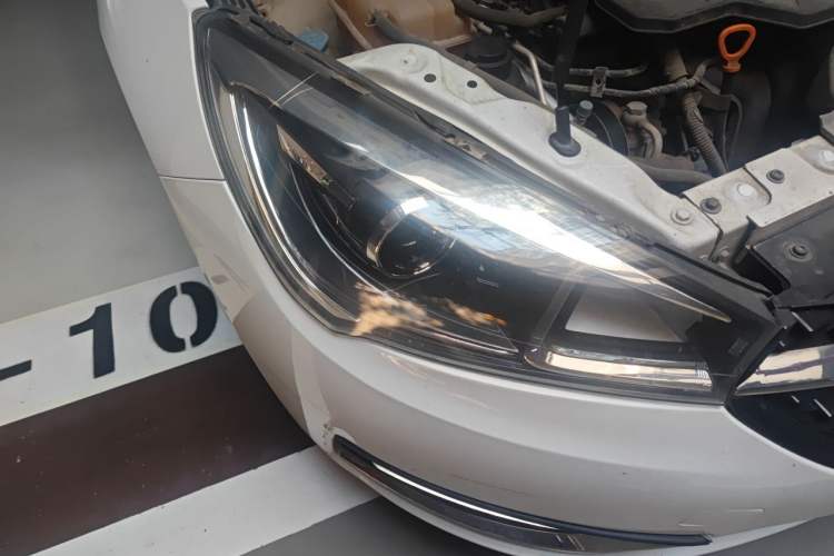 Used Chery Arrizo 5 2017 1.5L Manual Lingchao Edition Right Front Headlight
