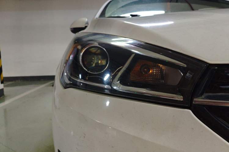 Used Chery Arrizo 5 2017 1.5L Manual Lingchao Edition Right Front Headlight
