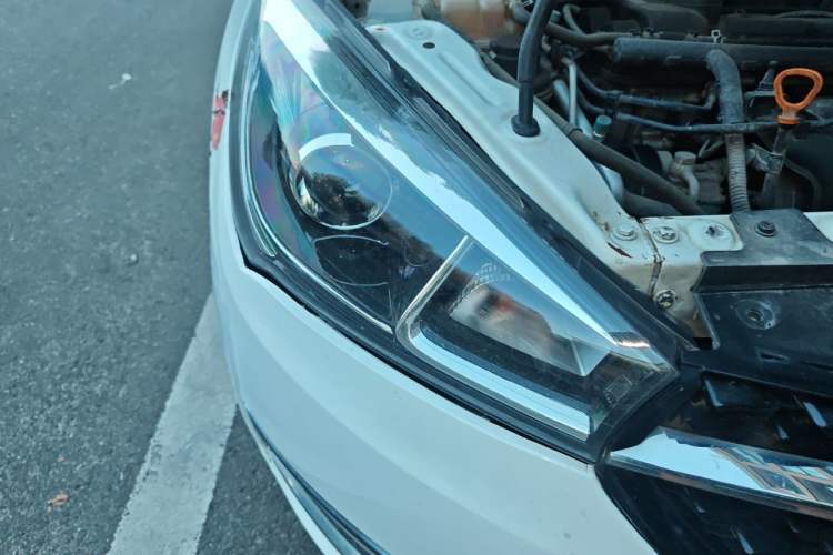 Used Chery Arrizo 5 2017 1.5L CVT Deluxe Edition Right Front Headlight