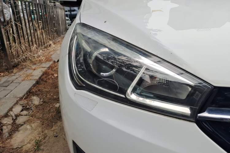 Used Chery Arrizo 5 2017 1.5L Manual Elite Edition Right Front Headlight