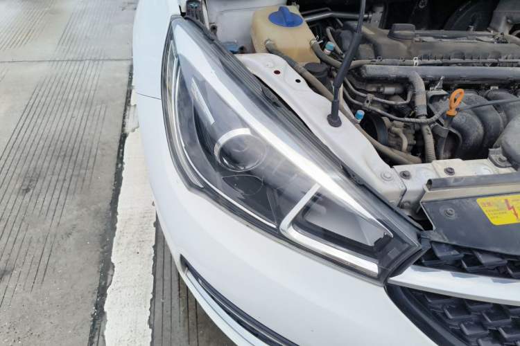 Used Chery Arrizo 5 2017 1.5L CVT Elite Edition Right Front Headlight