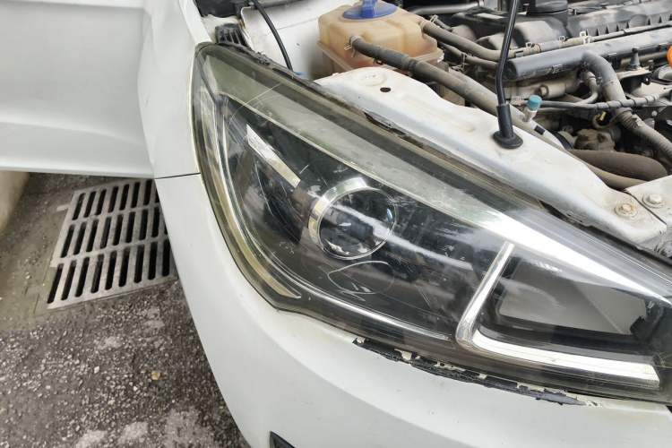 Used Chery Arrizo 5 2017 1.5L Manual Luxury Edition Right Front Headlight