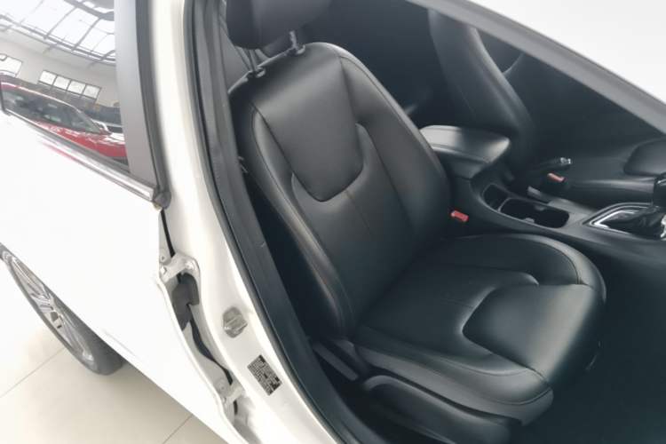 Used Chery Arrizo 5 2017 1.5L CVT Luxury Edition Right Front Seat